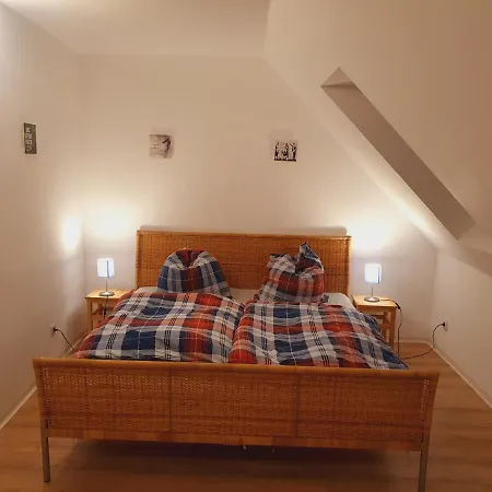 Grosse Bis 100qm Mit E-bike-verleih Apartment